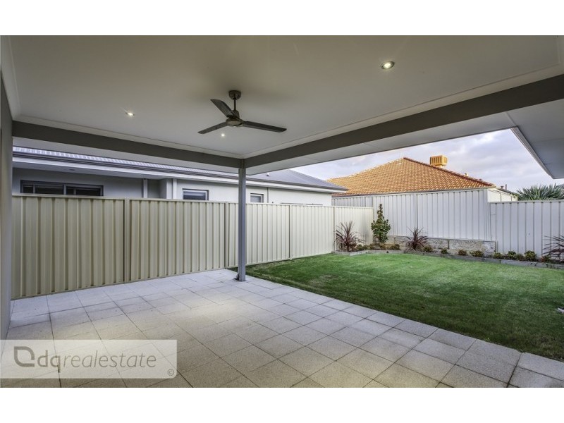 12 Westbury Lane, Madeley WA 6065