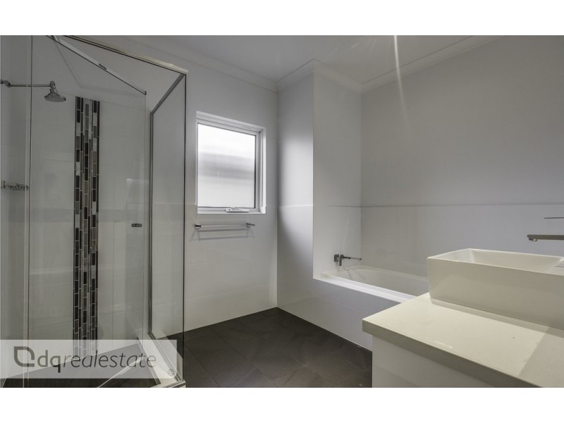 12 Westbury Lane, Madeley WA 6065