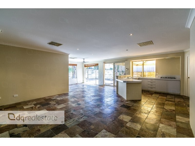 9 Wellard Grove, Woodvale WA 6026