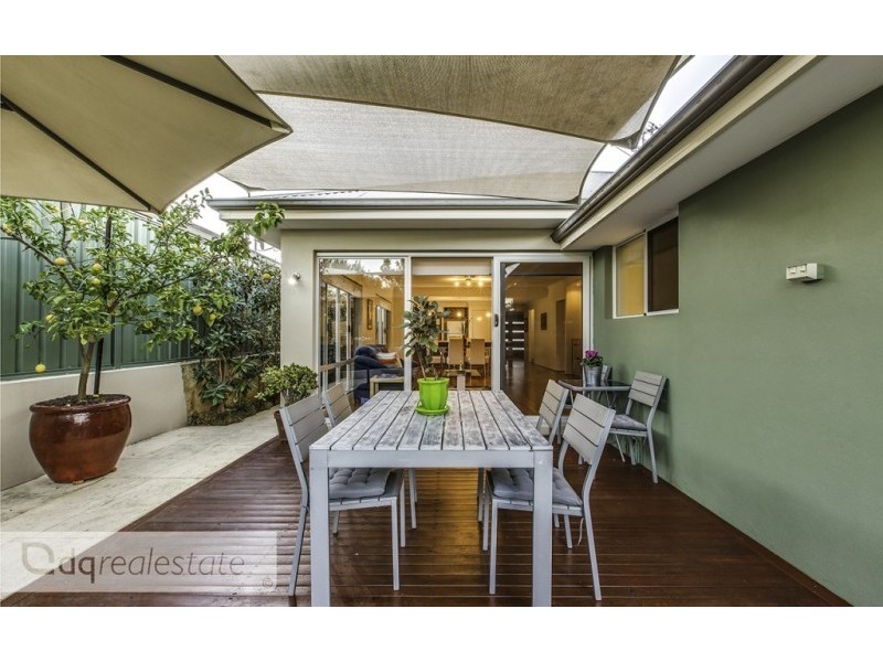 16 Hersey Parkway, Landsdale WA 6065