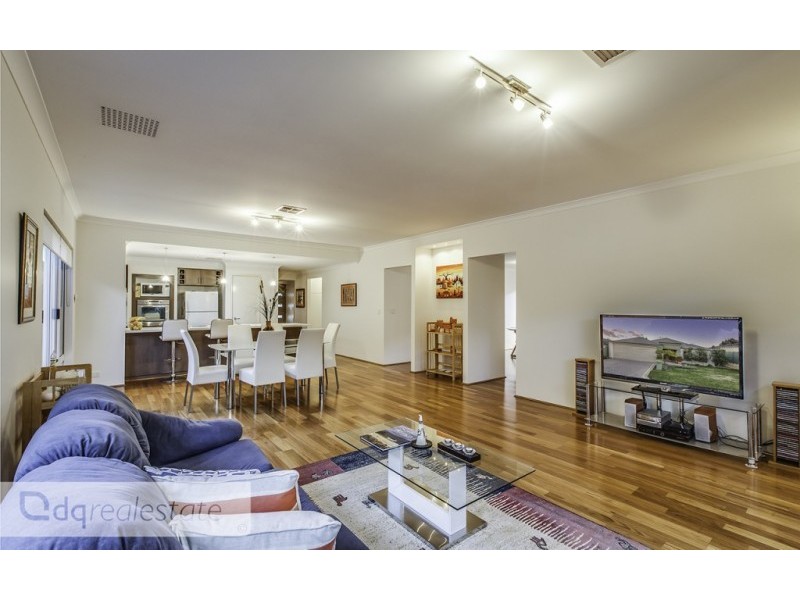 16 Hersey Parkway, Landsdale WA 6065