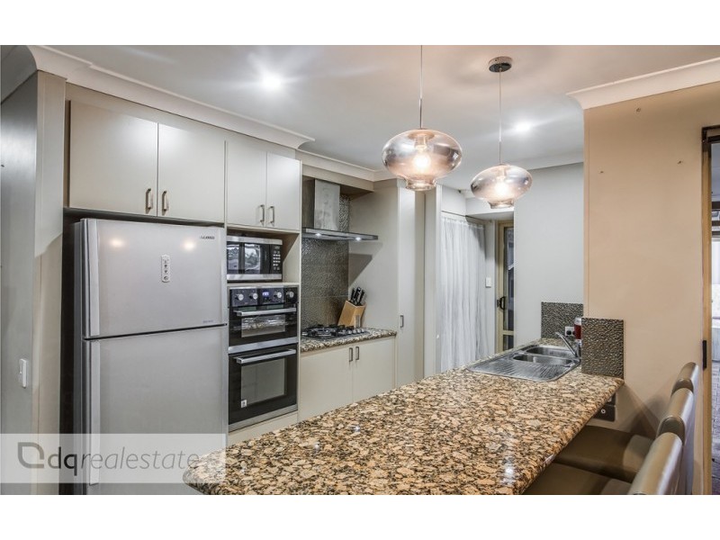 30 Cromwell Road, Alexander Heights WA 6064