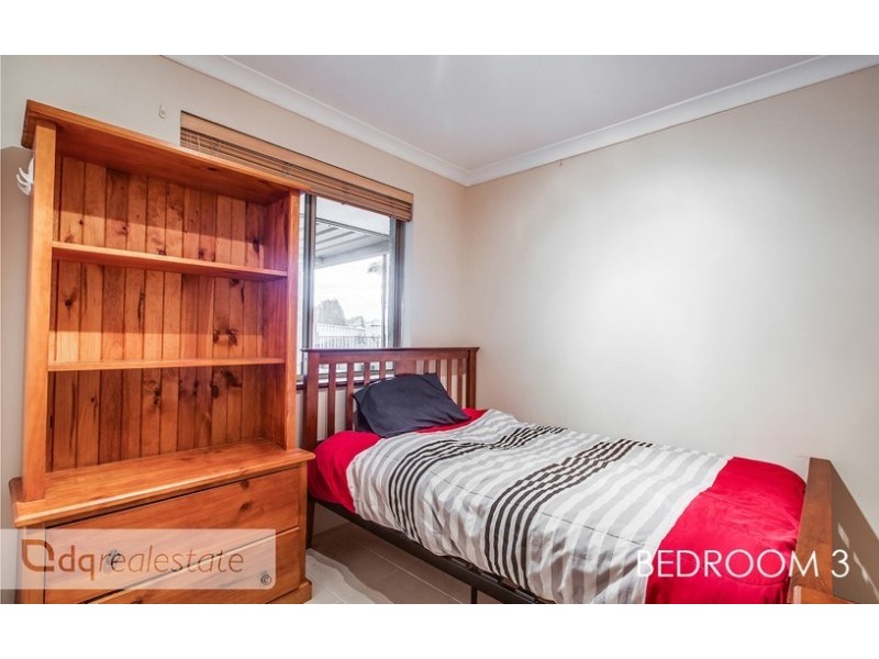 30 Cromwell Road, Alexander Heights WA 6064