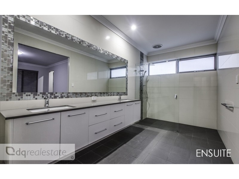 36 Jardins Grove, Landsdale WA 6065