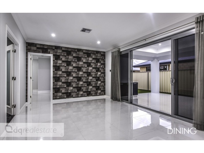 36 Jardins Grove, Landsdale WA 6065