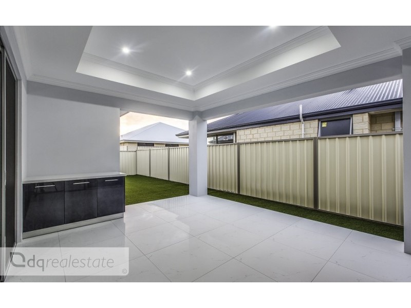 36 Jardins Grove, Landsdale WA 6065