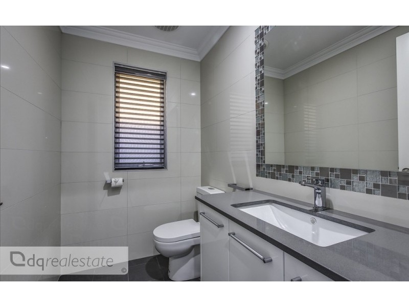 36 Jardins Grove, Landsdale WA 6065