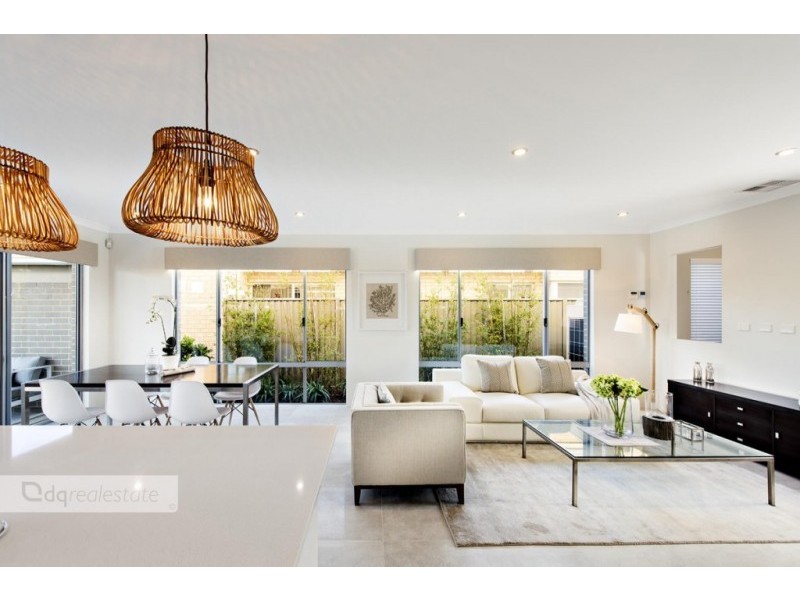 1 Downes Lane, Clarkson WA 6030