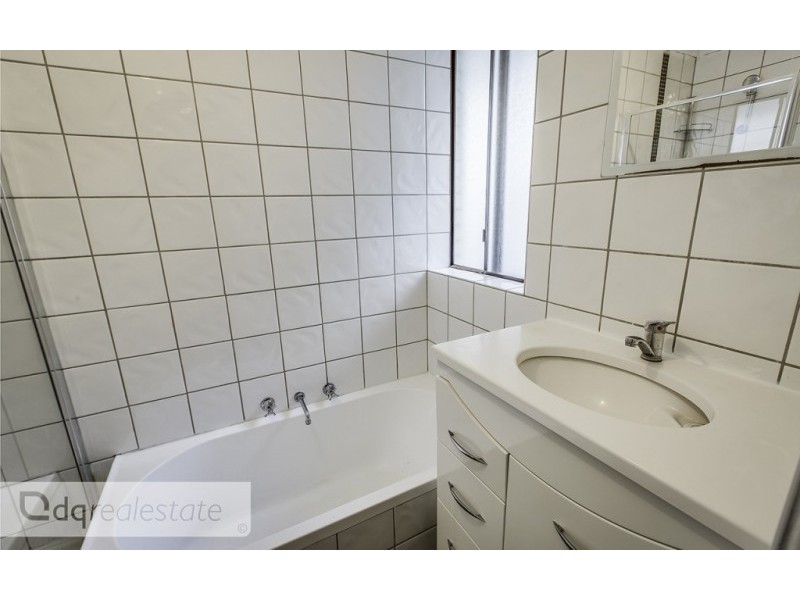 6 Treetop Avenue, Edgewater WA 6027