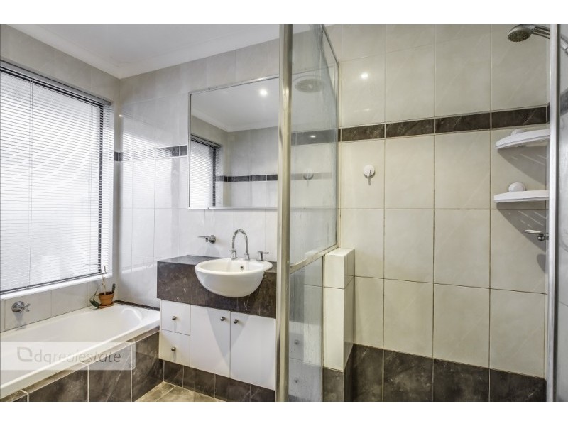 10 Lavender Chase, Darch WA 6065