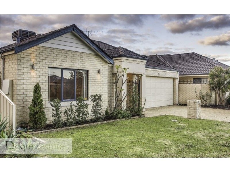 17 Russell Road, Madeley WA 6065