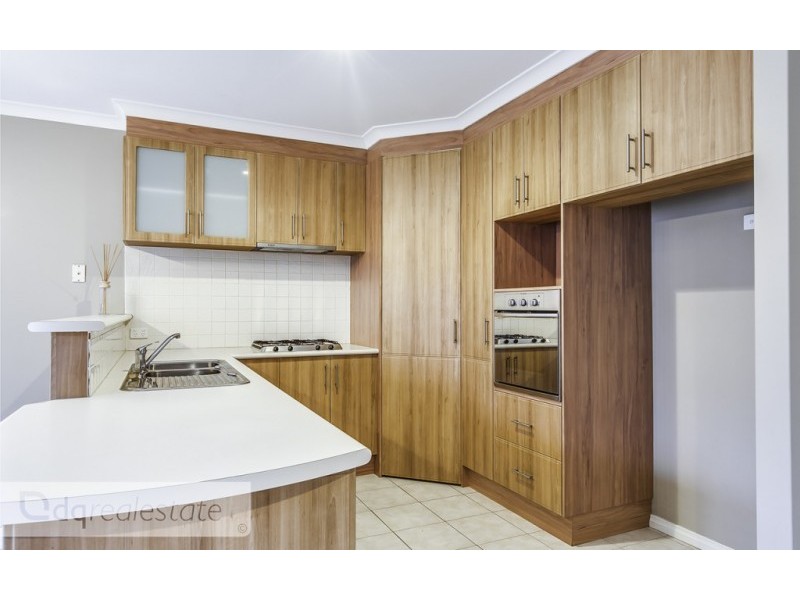 17 Russell Road, Madeley WA 6065