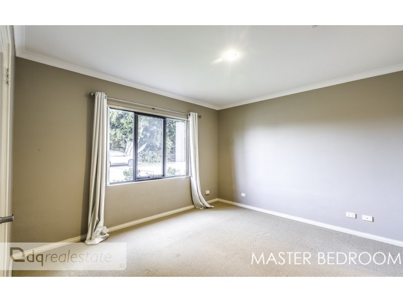 17 Russell Road, Madeley WA 6065