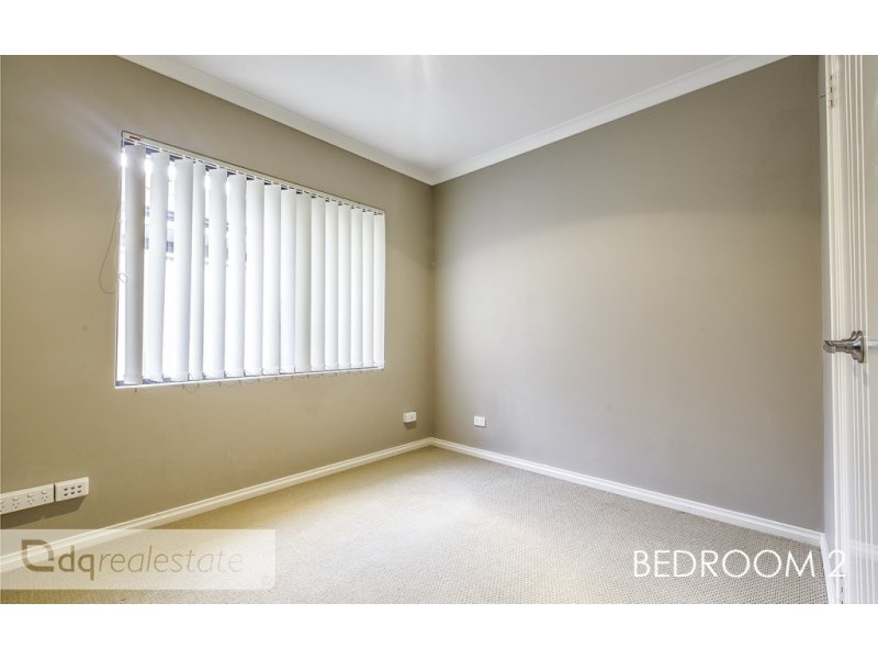 17 Russell Road, Madeley WA 6065