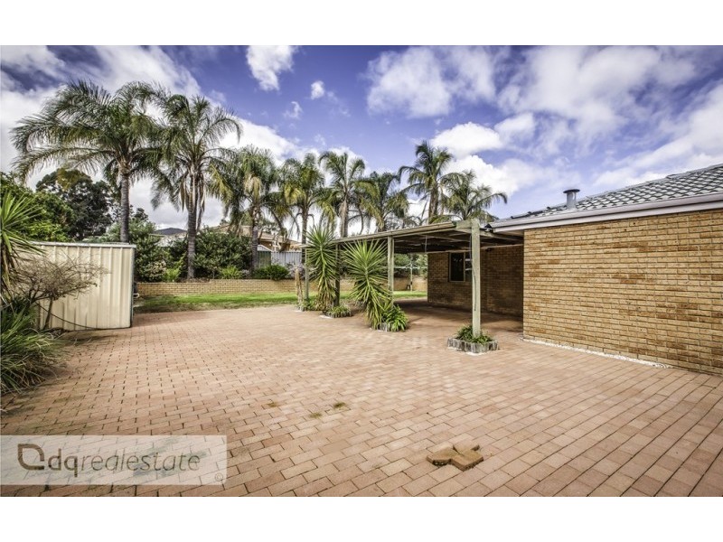 16 Jacaranda Drive, Ballajura WA 6066