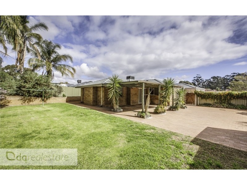 16 Jacaranda Drive, Ballajura WA 6066