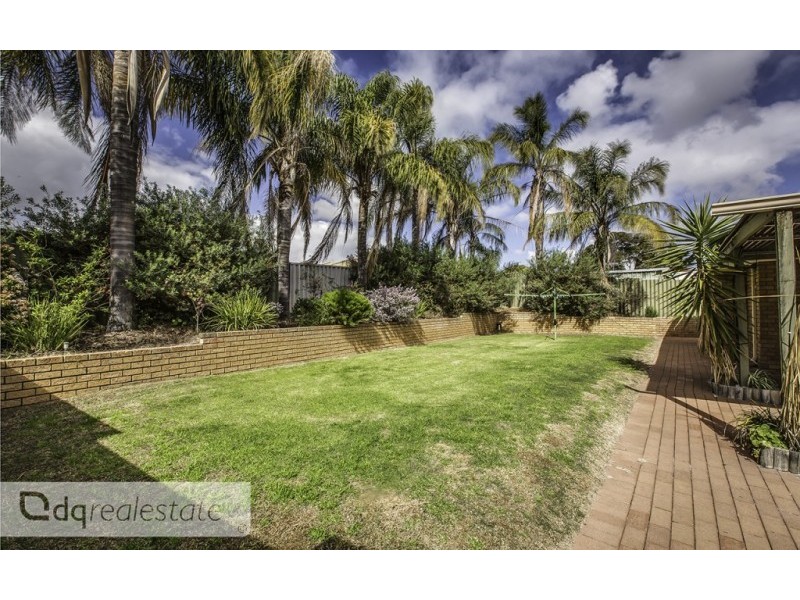 16 Jacaranda Drive, Ballajura WA 6066