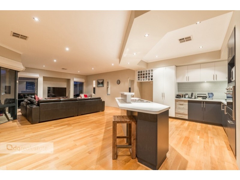 26 Jindalee Boulevard, Jindalee WA 6036
