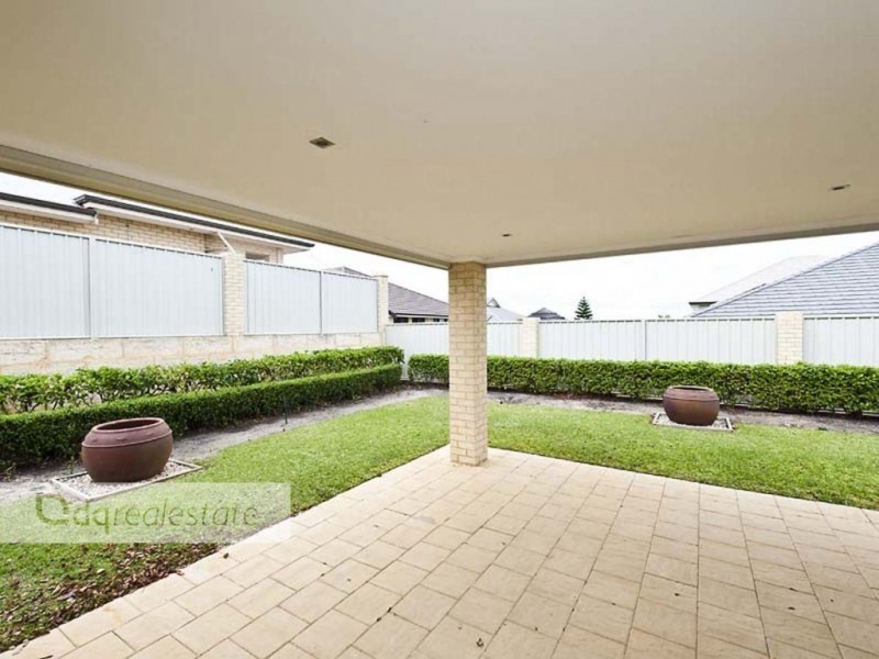 26 Jindalee Boulevard, Jindalee WA 6036