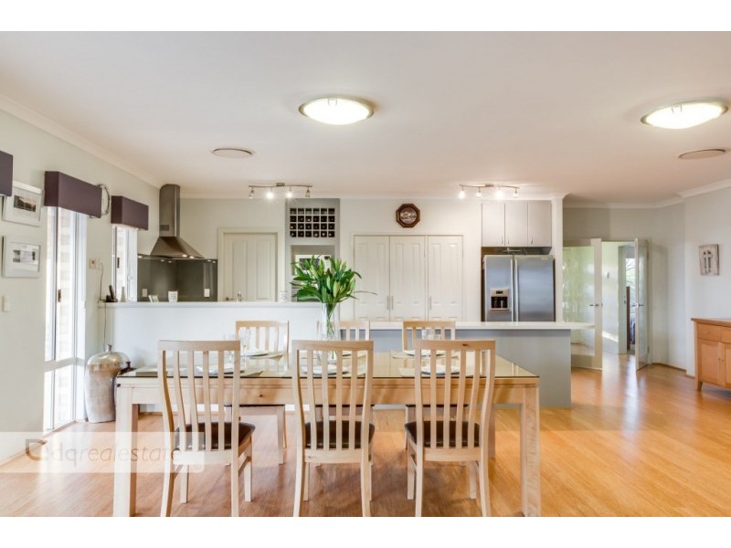 9 Craighall Turn, Madeley WA 6065