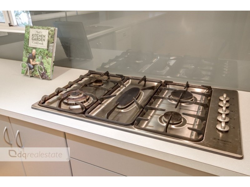 9 Craighall Turn, Madeley WA 6065