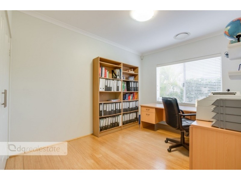 9 Craighall Turn, Madeley WA 6065