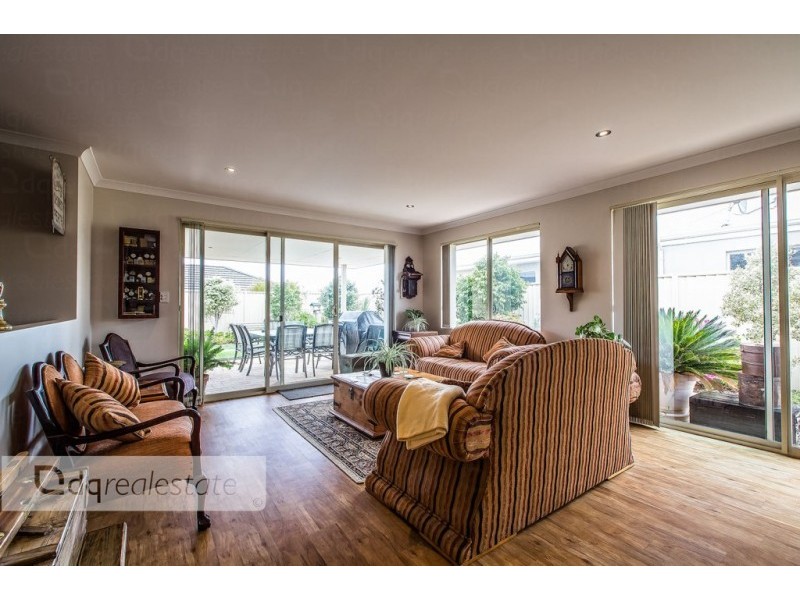 8 Piermont Avenue, Burns Beach WA 6028