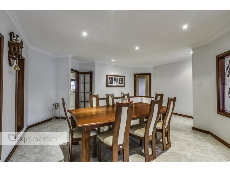 8 Solus Cove, Woodvale WA 6026