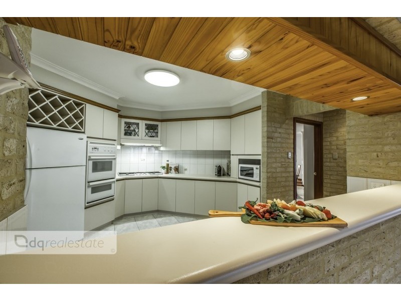 8 Solus Cove, Woodvale WA 6026