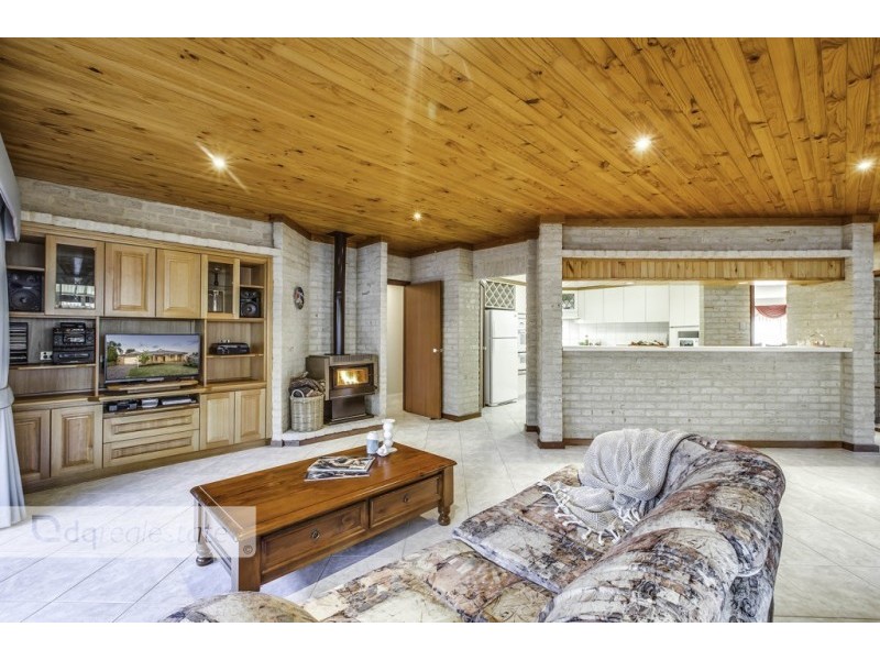 8 Solus Cove, Woodvale WA 6026