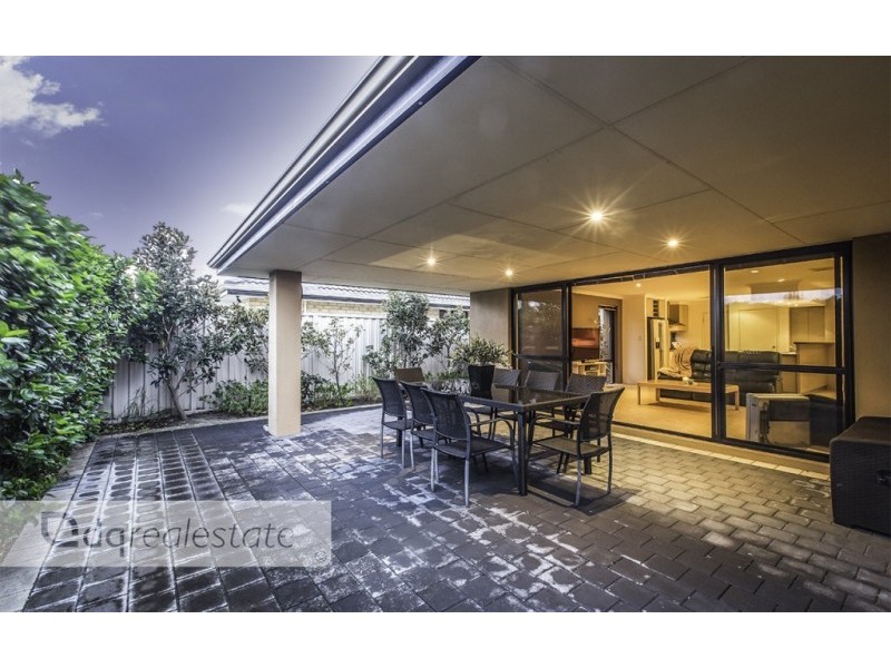 27 Lavender Chase, Darch WA 6065