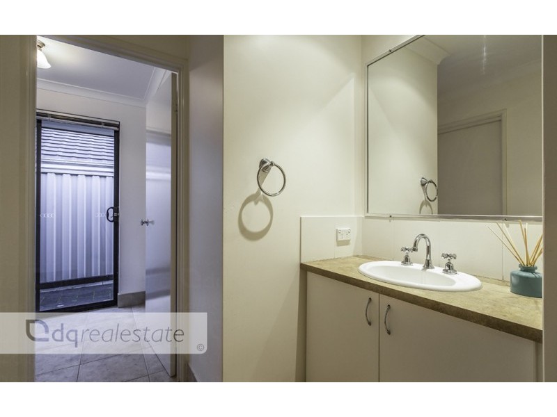 27 Lavender Chase, Darch WA 6065