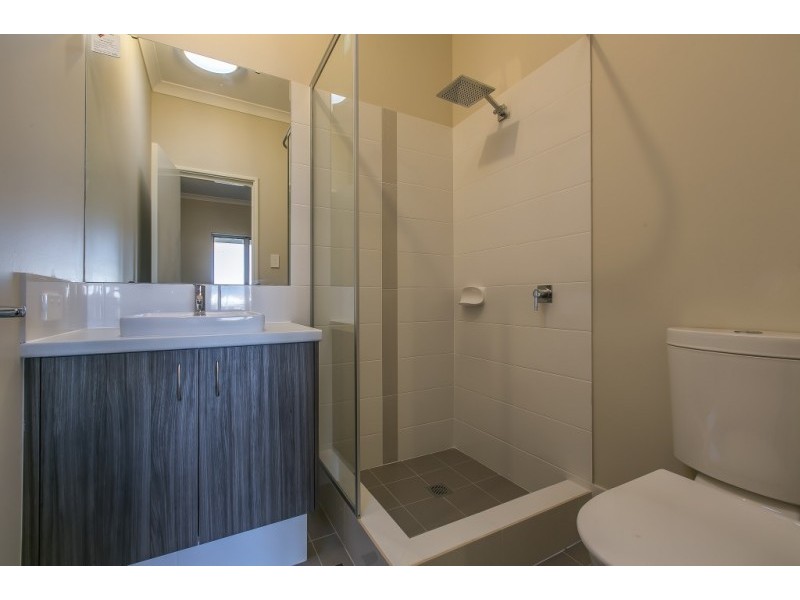 11 Rooney Street, Clarkson WA 6030