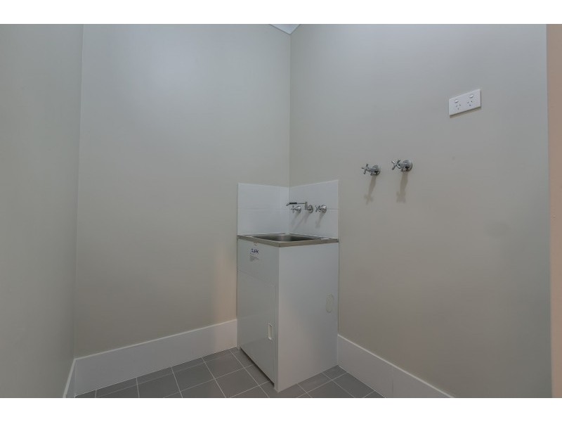 11 Rooney Street, Clarkson WA 6030