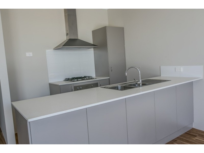 11 Rooney Street, Clarkson WA 6030