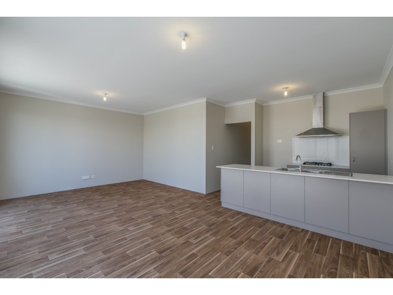 11 Rooney Street, Clarkson WA 6030