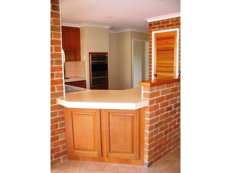 15 Bindoo RISE, Woodvale WA 6026