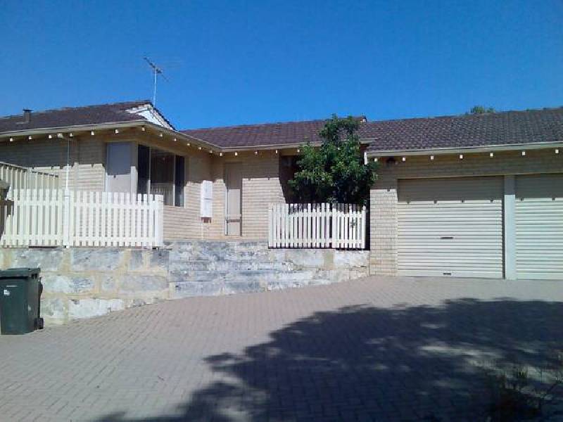 4b Castle Rock Turn, Joondalup WA 6027