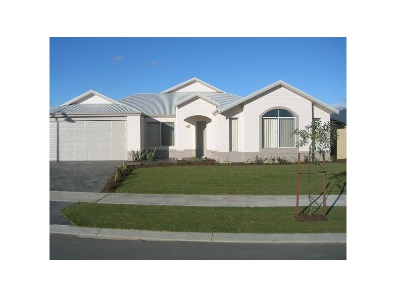 Veronese Pass, Tapping WA 6065