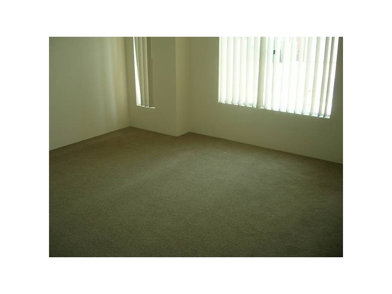 Veronese Pass, Tapping WA 6065