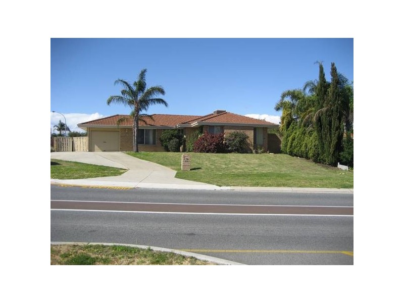 25 Chichester Drive, Woodvale WA 6026