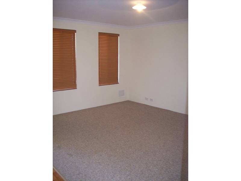 10 Turnwood Vista Sommerville Waters, Wanneroo WA 6065