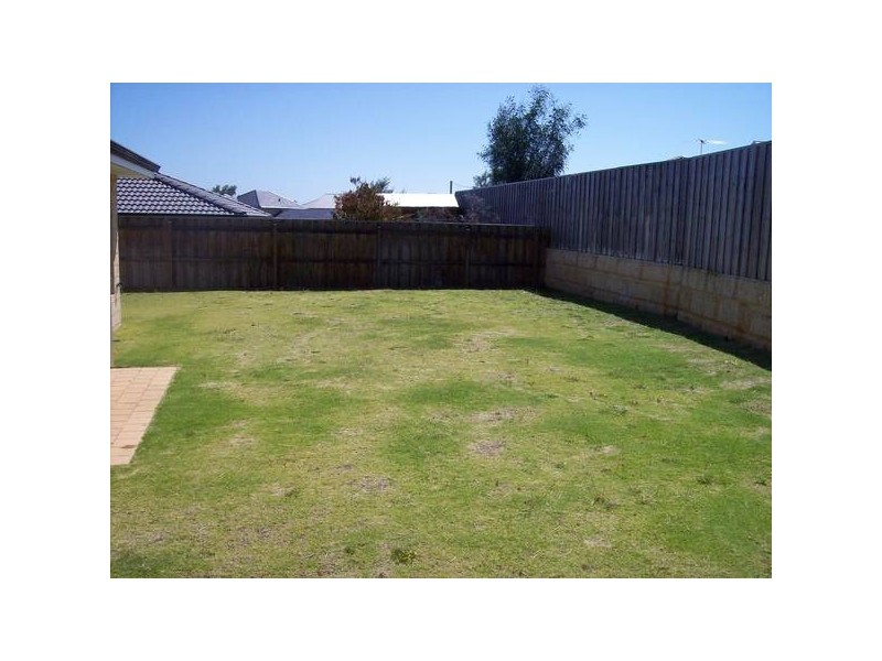 10 Turnwood Vista Sommerville Waters, Wanneroo WA 6065