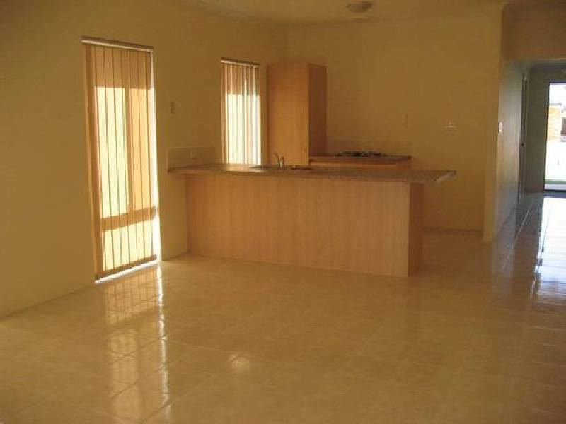 24 Edenbrooke Terrace Sommerly, Clarkson WA 6030