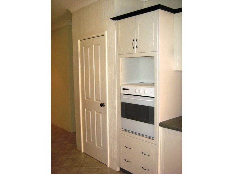 10 Tanning way, Woodvale WA 6026