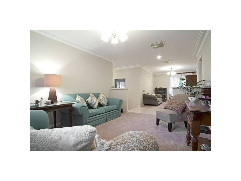 39 Monterey Drive, Woodvale WA 6026