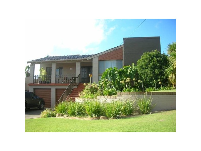 Lalina Way, Wanneroo WA 6065