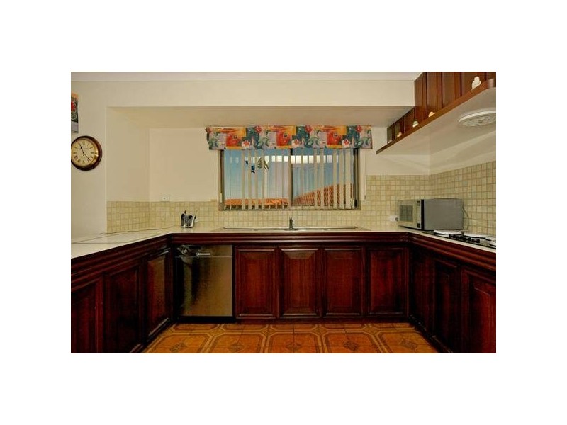 Lalina Way, Wanneroo WA 6065