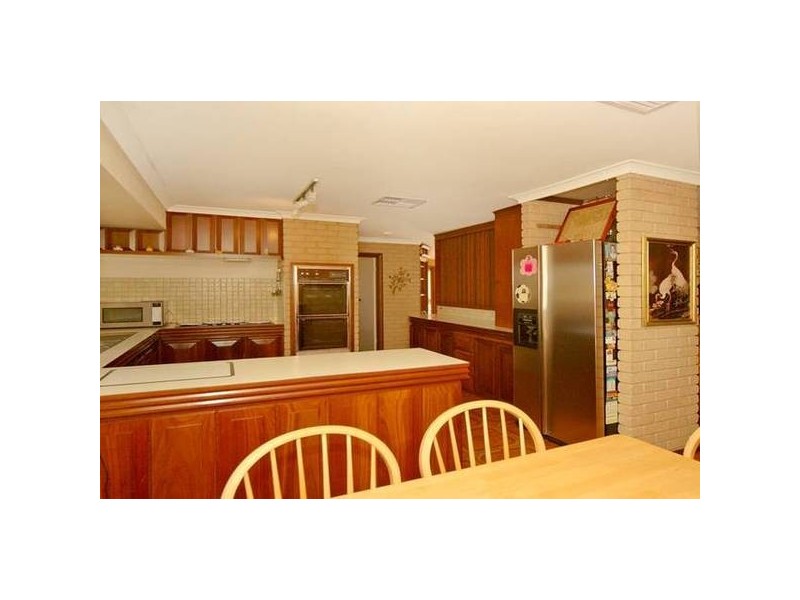 Lalina Way, Wanneroo WA 6065