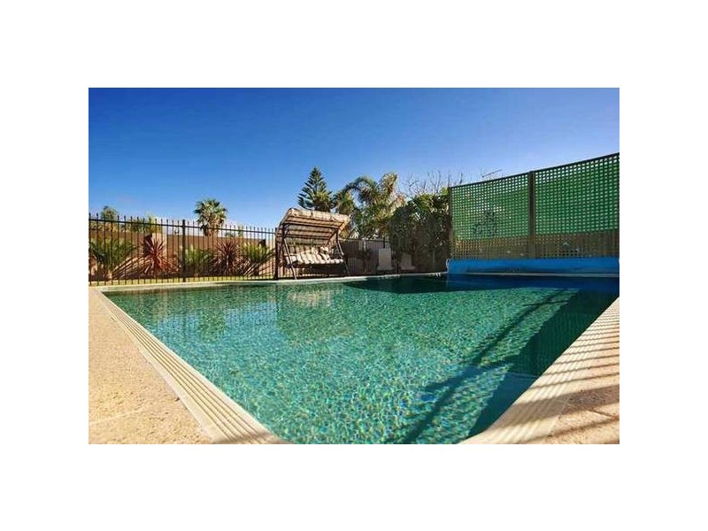 Lalina Way, Wanneroo WA 6065